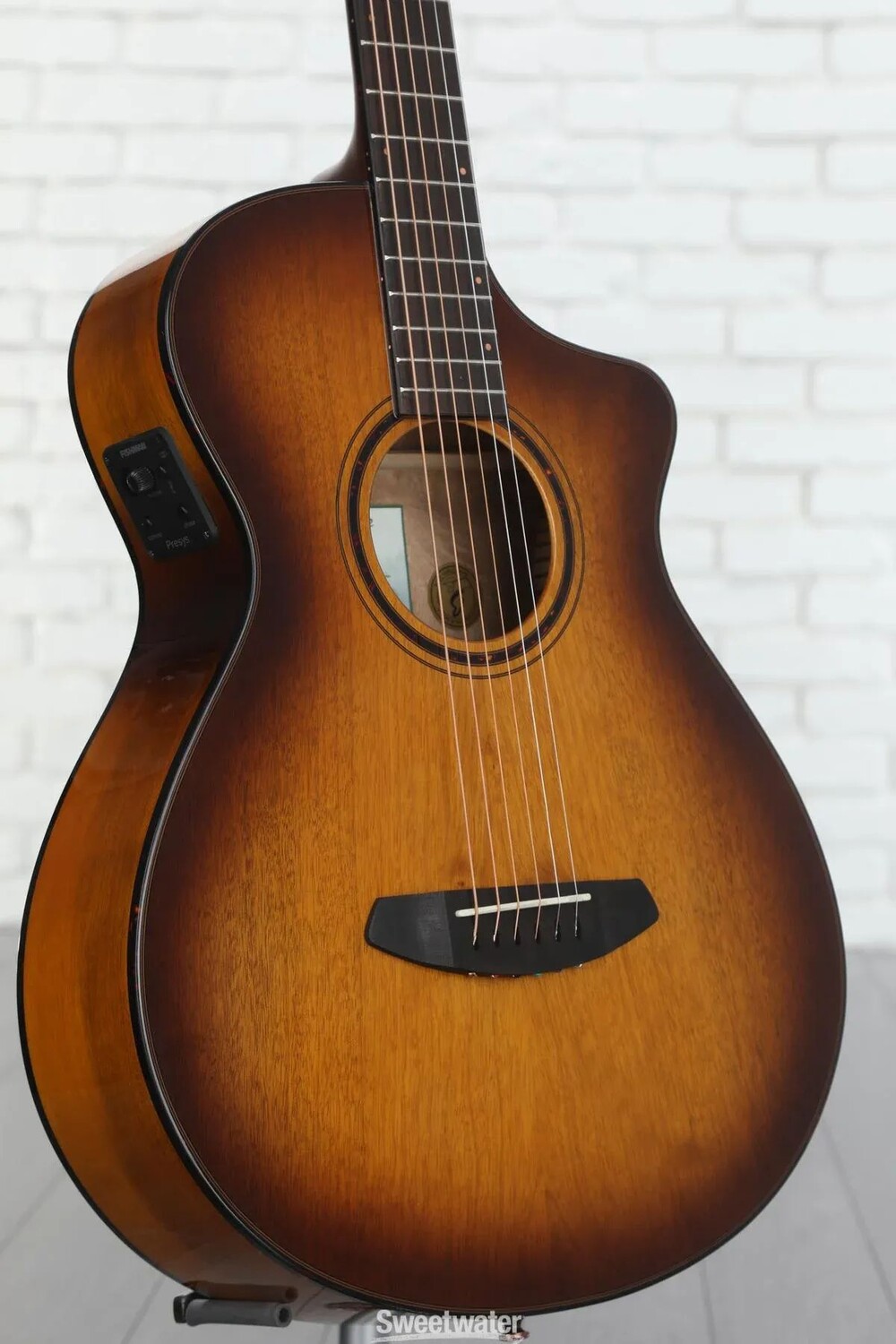 Акустически-электрическая гитара Breedlove ECO Pursuit Exotic S Concertina CE - Tiger's Eye Myrtlewood
Акустически-электрическая гитара Breedlove ECO Pursuit Exotic S Concertina CE - Tiger's Eye Myrtlewood