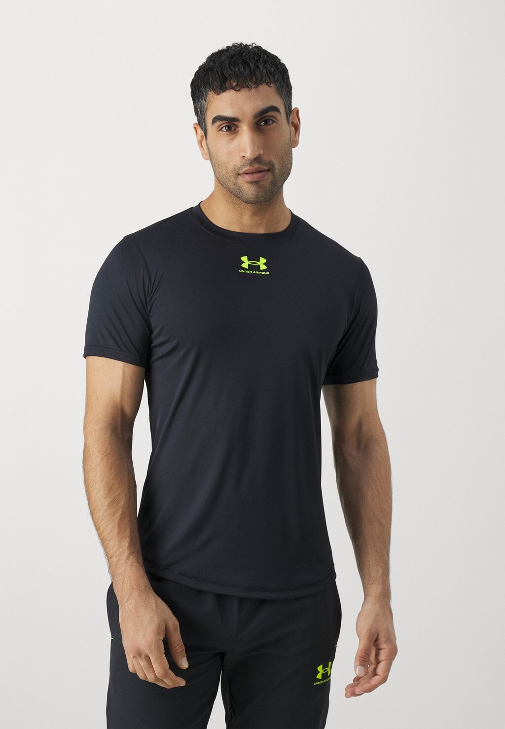 Спортивная футболка Challenger Pro Train Under Armour, цвет black/high-vis yellow
Спортивная футболка Challenger Pro Train Under Armour, цвет black/high-vis yellow