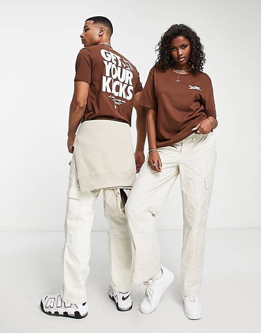 Футболка унисекс с принтом какао на спине «sole cafe get your Kicks» Nike wow
Футболка унисекс с принтом какао на спине «sole cafe get your Kicks» Nike wow