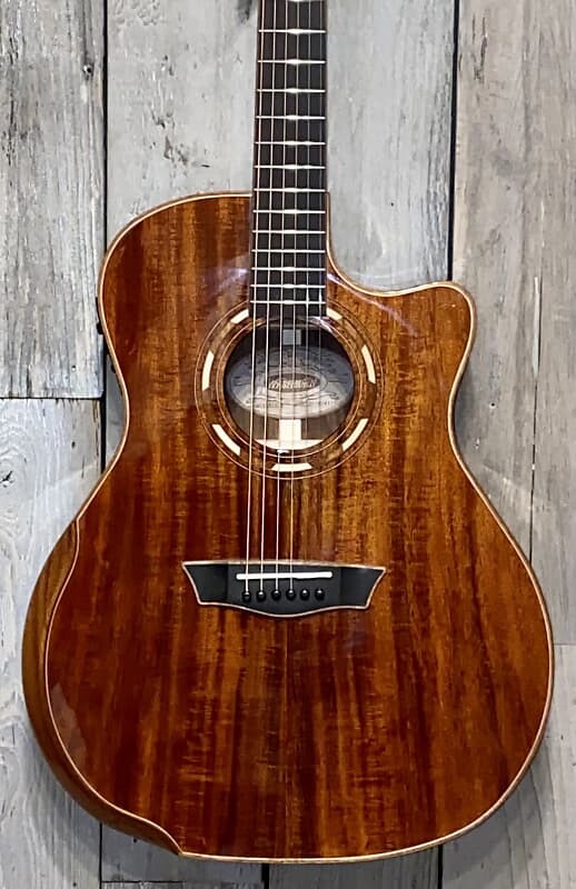 Акустическая гитара Washburn USM-WCG55SCE Comfort Series Koa Grand Auditorium Cutaway w/ Electoronics Natural
Акустическая гитара Washburn USM-WCG55SCE Comfort Series Koa Grand Auditorium Cutaway w/ Electoronics Natural