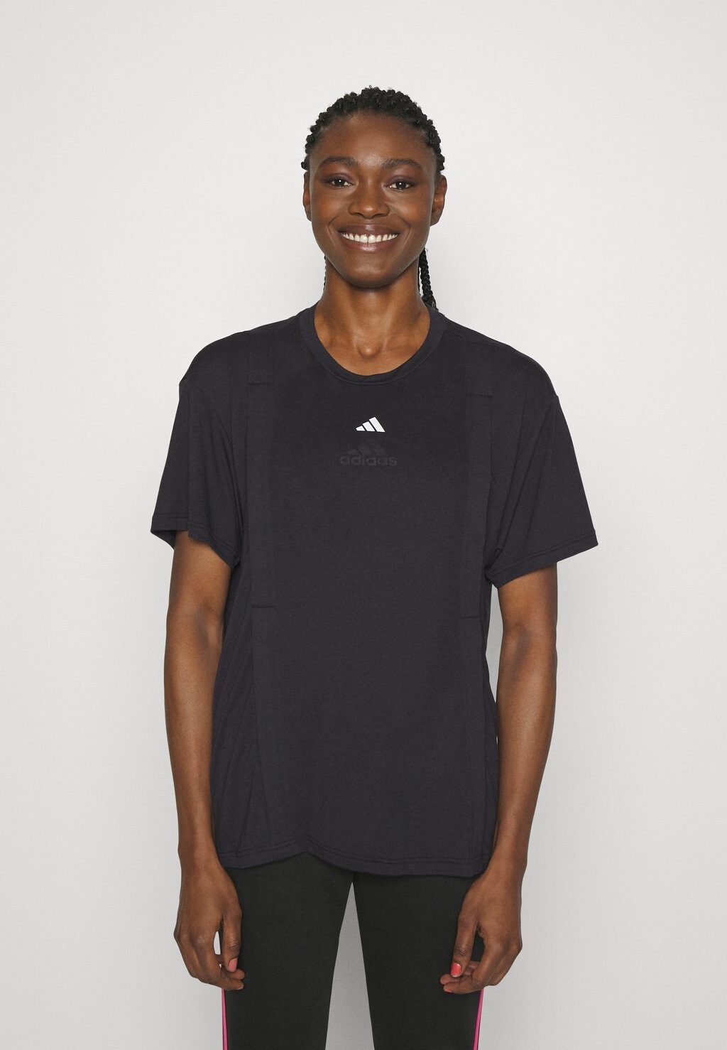 Спортивная футболка Adidas, черно-белый, Черный, Спортивная футболка Adidas, черно-белый
Спортивная футболка Adidas, черно-белый, Черный, Спортивная футболка Adidas, черно-белый