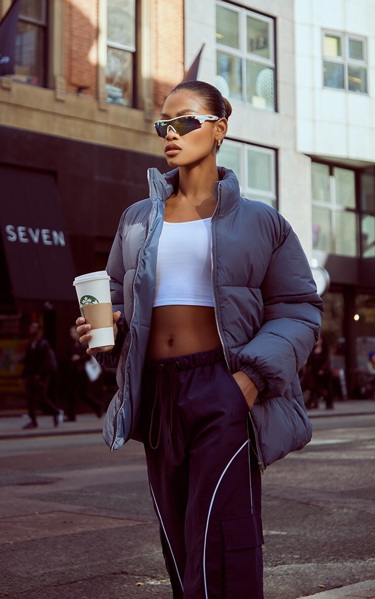 PrettyLittleThing Длинный пуховик с мягкой на ощупь нейлоновой подкладкой шиферно-серого цвета, Серый
PrettyLittleThing Длинный пуховик с мягкой на ощупь нейлоновой подкладкой шиферно-серого цвета, Серый