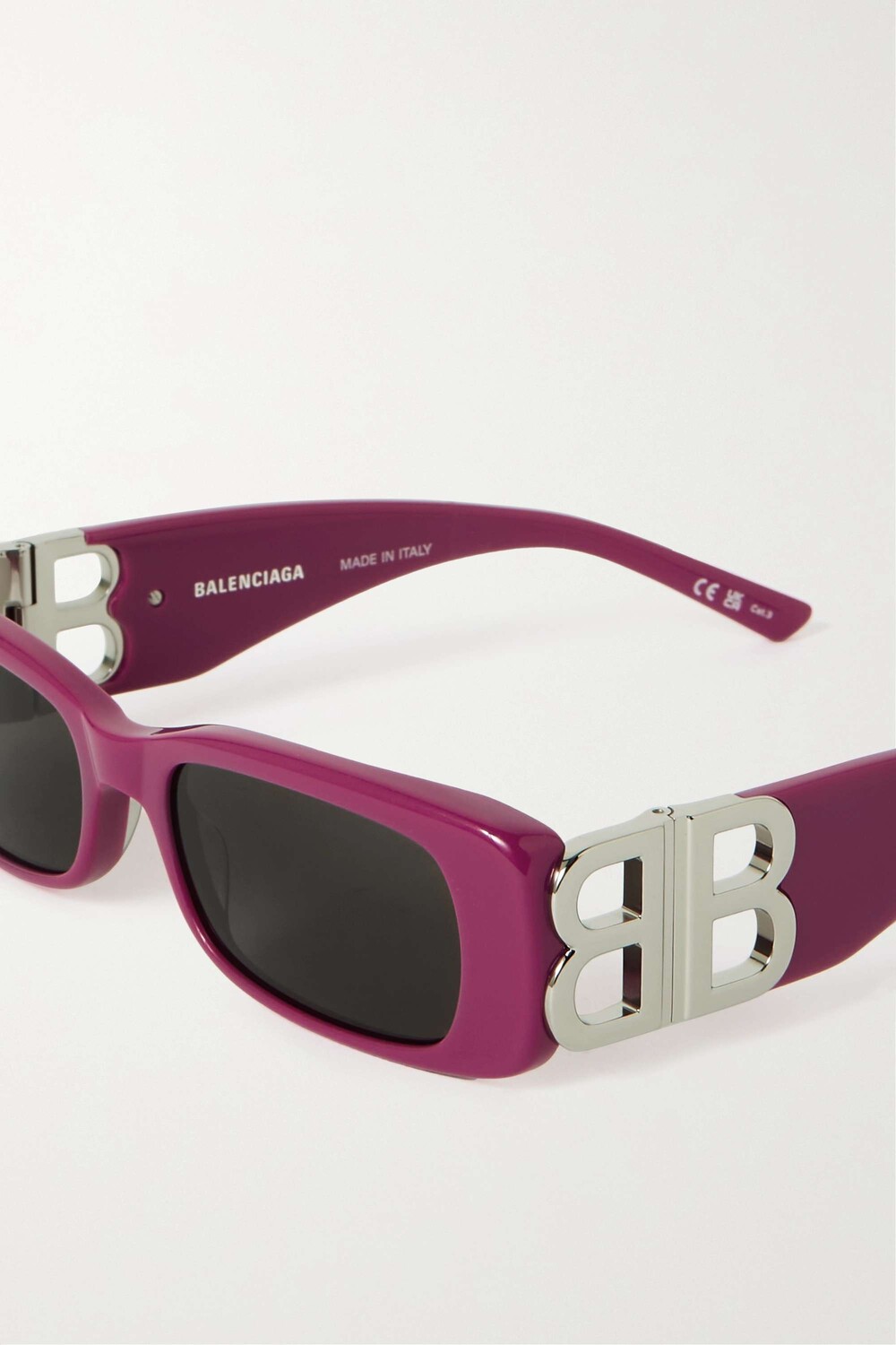 BALENCIAGA EYEWEAR Солнцезащитные очки Dynasty BB в квадратной оправе из ацетата и серебра, розовый
BALENCIAGA EYEWEAR Солнцезащитные очки Dynasty BB в квадратной оправе из ацетата и серебра, розовый