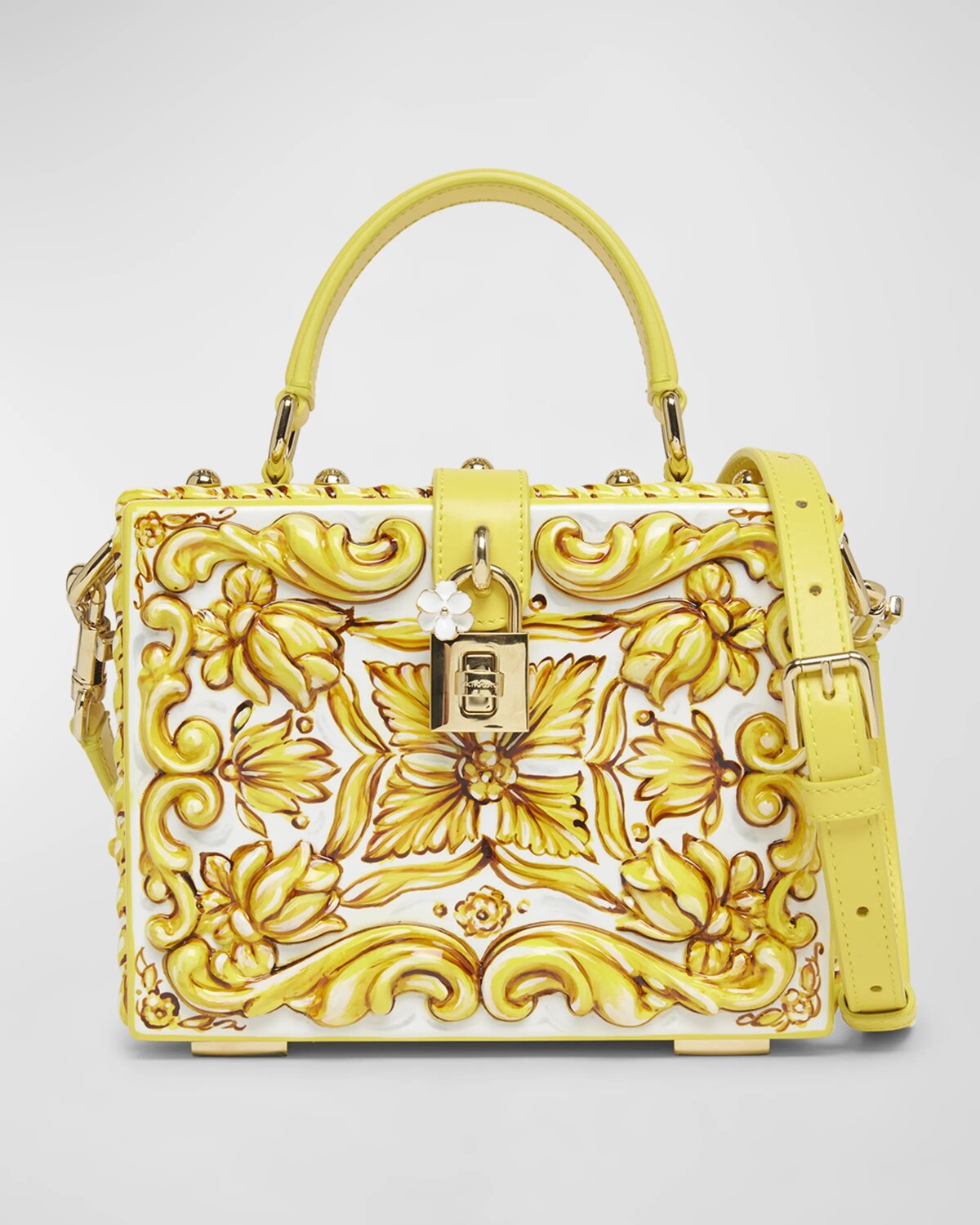Кожаная сумка с текстильным принтом и верхней ручкой Dolce&Gabbana, цвет Giallo Bianco
Кожаная сумка с текстильным принтом и верхней ручкой Dolce&Gabbana, цвет Giallo Bianco