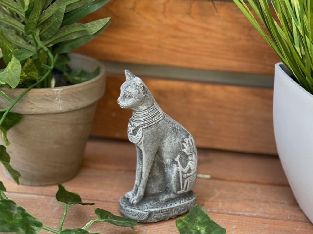 Stoneandstyle каменная фигурка маленькая кошка Бастет богиня морозостойкий литой камень
Stoneandstyle каменная фигурка маленькая кошка Бастет богиня морозостойкий литой камень
