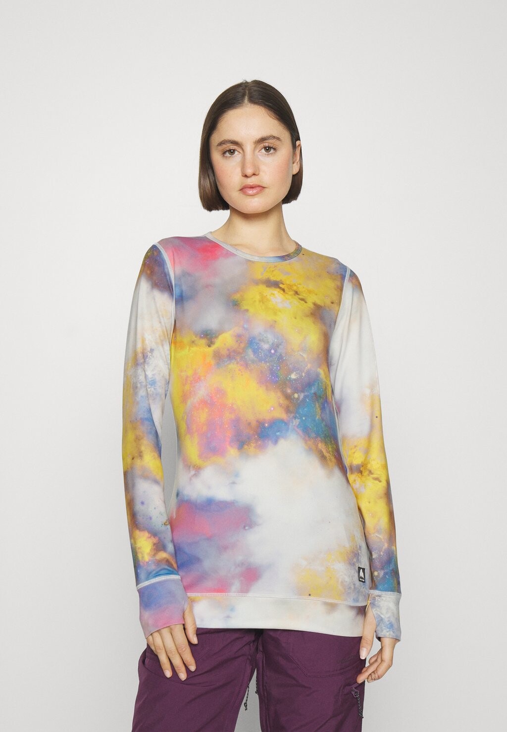 футболка с длинными рукавами ЖЕНСКАЯ СРЕДНЯЯ ВЕРСИЯ BASE LAYER CREWNECK Burton, Stout White voyager
футболка с длинными рукавами ЖЕНСКАЯ СРЕДНЯЯ ВЕРСИЯ BASE LAYER CREWNECK Burton, Stout White voyager