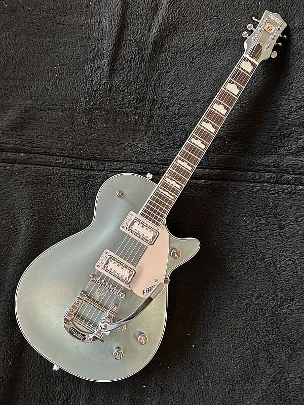 Электрогитара Gretsch G5230T-140 140th Anniversary Electromatic Double Platinum Jet 2023 - Present - Two-Tone Stone Platinum / Pearl Platinum #CYG22090299 8 lbs 0.1 oz
Электрогитара Gretsch G5230T-140 140th Anniversary Electromatic Double Platinum Jet 2023 - Present - Two-Tone Stone Platinum / Pearl Platinum #CYG22090299 8 lbs 0.1 oz