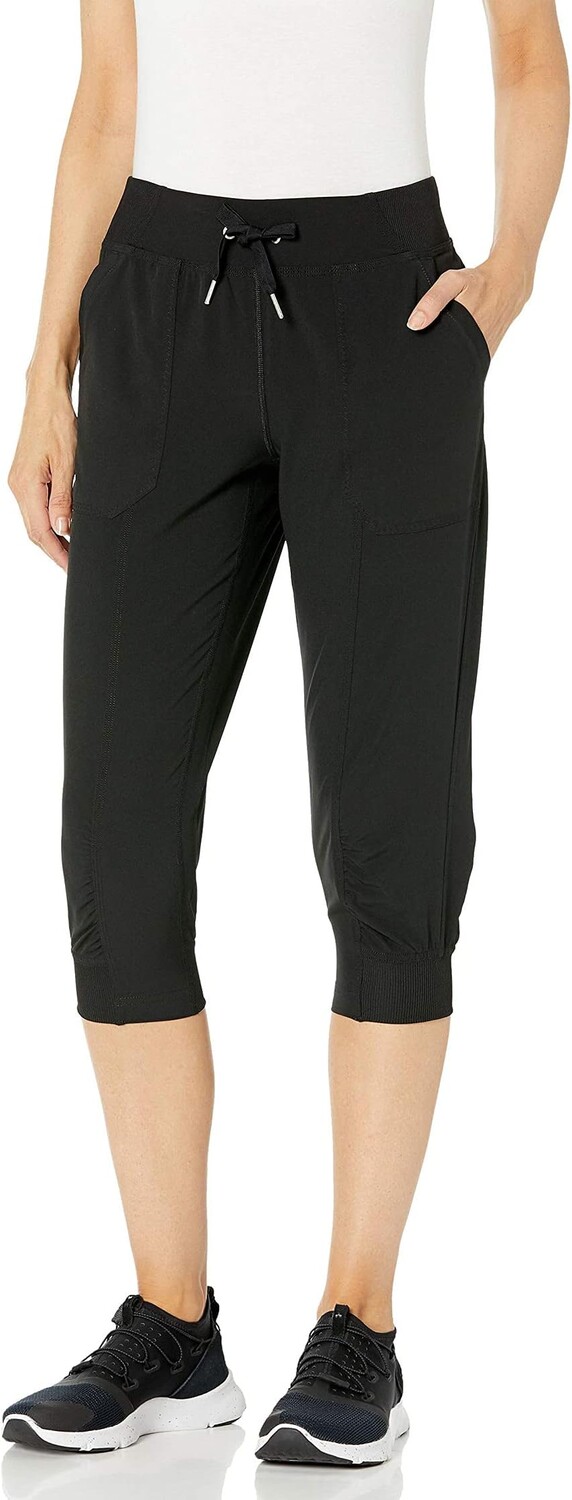 Брюки Women's Premium Performance Rib Cuffed Capri Pant (Standard and Plus) Calvin Klein, черный
Брюки Women's Premium Performance Rib Cuffed Capri Pant (Standard and Plus) Calvin Klein, черный