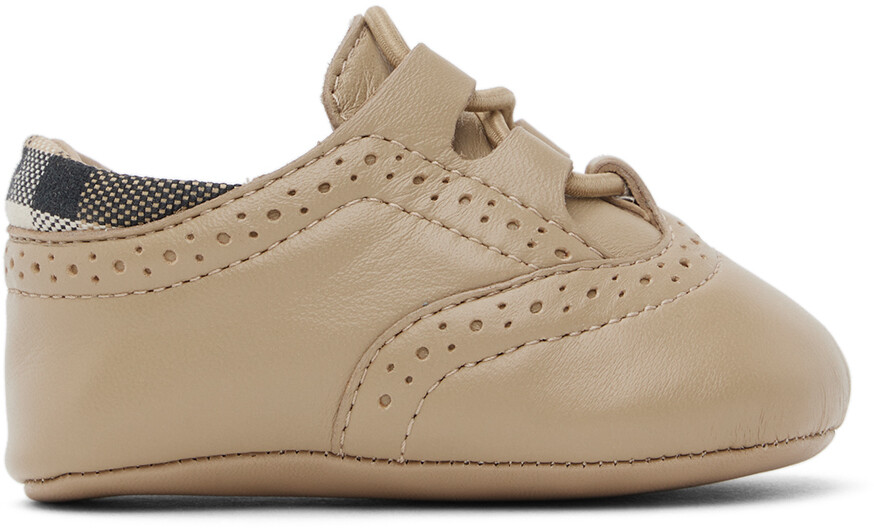 Кроссовки Pre-Walkers Baby Beige с клетчатой отделкой Archive бежевый EU Burberry
Кроссовки Pre-Walkers Baby Beige с клетчатой отделкой Archive бежевый EU Burberry