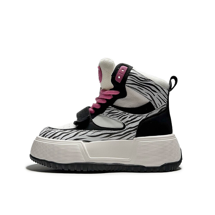 Кроссовки для образа жизни, женская, с высоким берцем Pink Fonny, цвет Zebra Print
Кроссовки для образа жизни, женская, с высоким берцем Pink Fonny, цвет Zebra Print