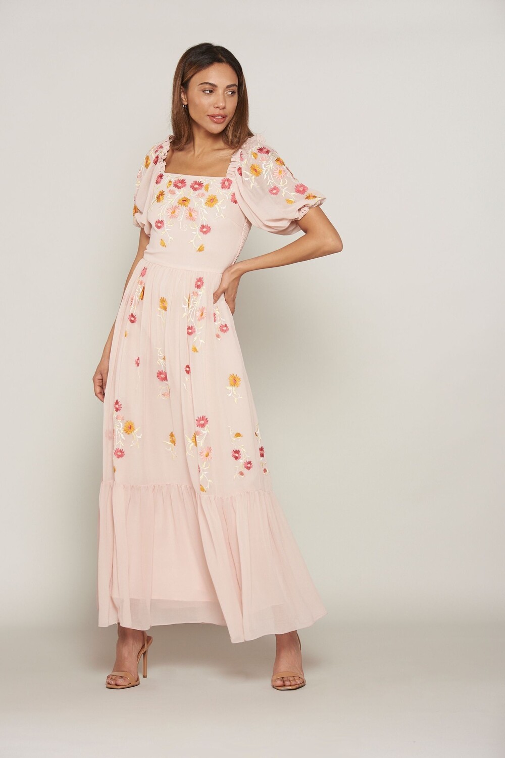 Розовое платье макси Frock And Frill с цветочной вышивкой и квадратным вырезом Frock and Frill, розовый
Розовое платье макси Frock And Frill с цветочной вышивкой и квадратным вырезом Frock and Frill, розовый