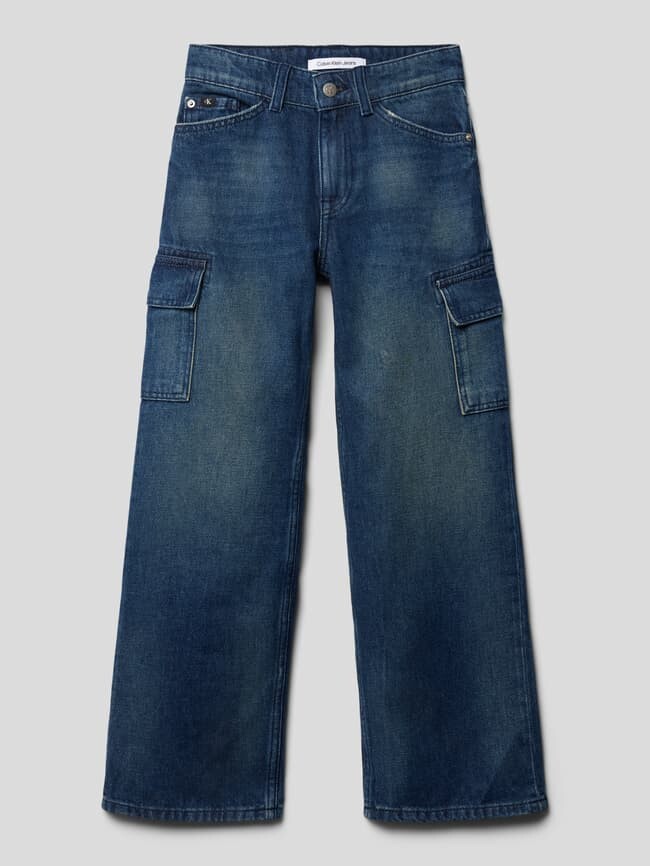 Расклешенные джинсы с накладными карманами модель SKATER UTILITY Calvin Klein Jeans, синий
Расклешенные джинсы с накладными карманами модель SKATER UTILITY Calvin Klein Jeans, синий