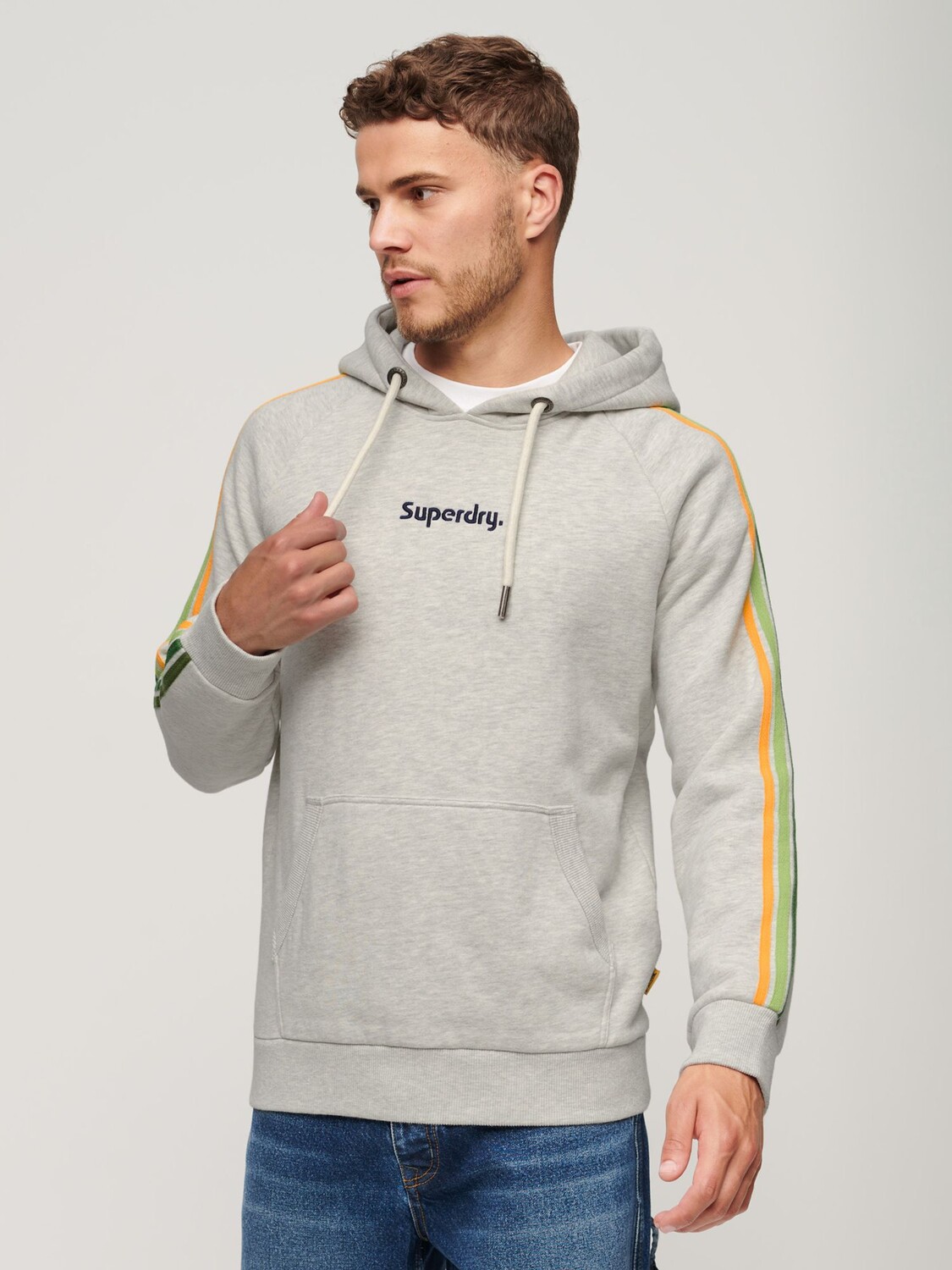 Толстовка с логотипом и полосками на рукавах Terrain Superdry, ледниковый серый мергель
Толстовка с логотипом и полосками на рукавах Terrain Superdry, ледниковый серый мергель