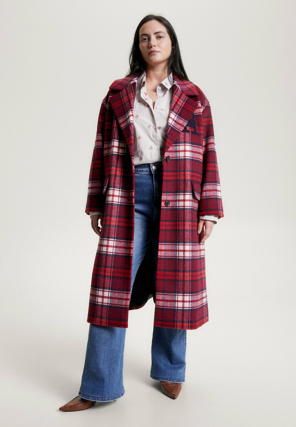 Классическое пальто Curve Tartan Monogram Tommy Hilfiger, цвет tommy tartan big deep rouge
Классическое пальто Curve Tartan Monogram Tommy Hilfiger, цвет tommy tartan big deep rouge