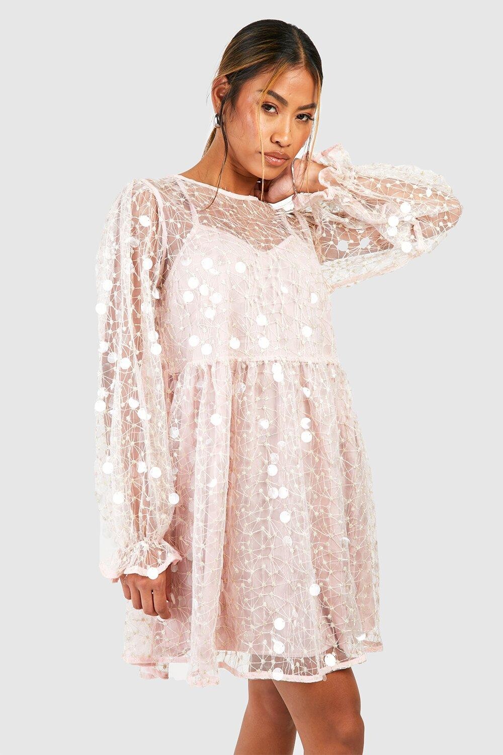 Свободное вечернее платье с блузкой и рукавами с пайетками в виде диска boohoo, розовый, Черный
Свободное вечернее платье с блузкой и рукавами с пайетками в виде диска boohoo, розовый, Черный
