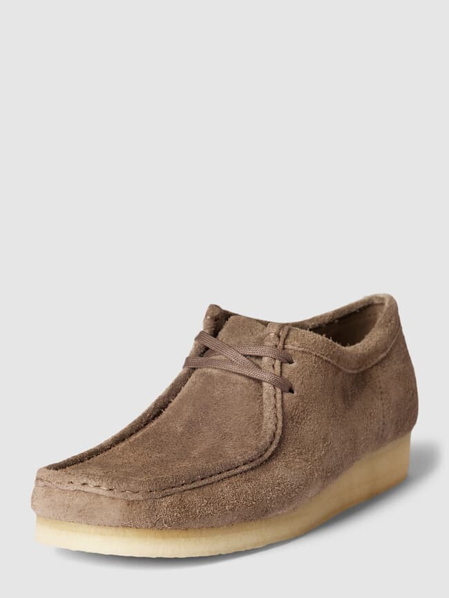 Мокасины из натуральной кожи с декоративной строчкой модель WALLABEE Clarks, серо-коричневый
Мокасины из натуральной кожи с декоративной строчкой модель WALLABEE Clarks, серо-коричневый
