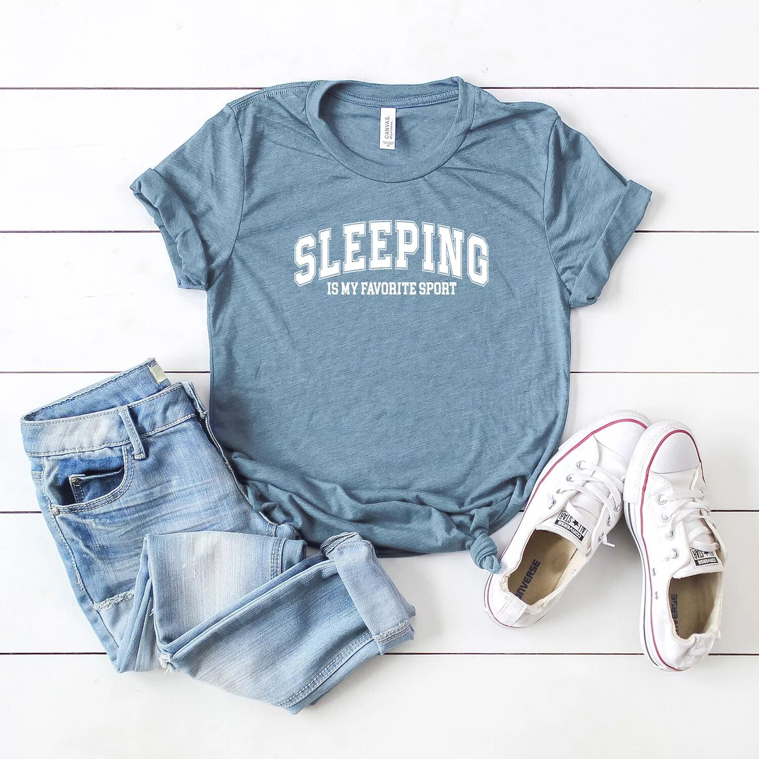 Спортивная футболка Sleeping Is My Favorite с короткими рукавами и рисунком Simply Sage Market
Спортивная футболка Sleeping Is My Favorite с короткими рукавами и рисунком Simply Sage Market