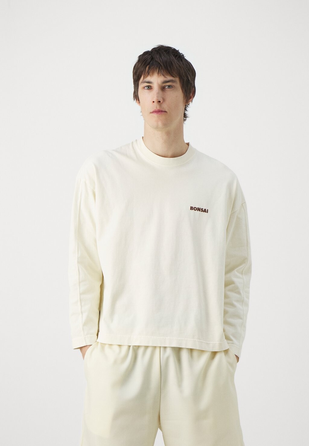 Топ с длинными рукавами OVERSIZE FIT LONG SLEEVE UNISEX Bonsai, цвет light camel
Топ с длинными рукавами OVERSIZE FIT LONG SLEEVE UNISEX Bonsai, цвет light camel