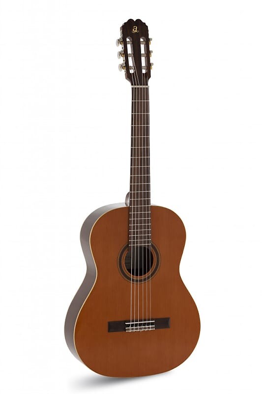 Акустическая гитара Admira Granada Classical Guitar w/ Solid Cedar Top, Student Series
Акустическая гитара Admira Granada Classical Guitar w/ Solid Cedar Top, Student Series