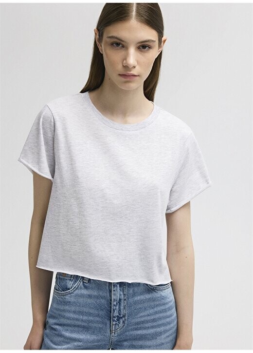 Серая женская футболка с круглым вырезом M168220-86685-ROUND NECK SHORT CO Mavi, серый
Серая женская футболка с круглым вырезом M168220-86685-ROUND NECK SHORT CO Mavi, серый