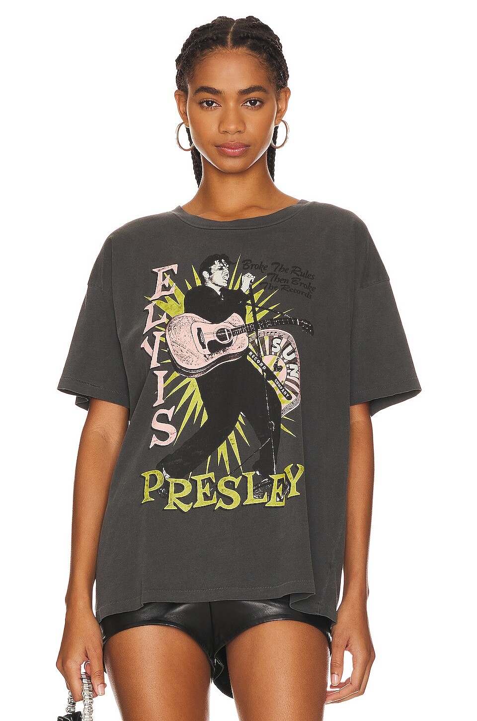 Футболка DAYDREAMER Sun Records X Elvis Broke The Rules Merch, цвет Pigment Black
Футболка DAYDREAMER Sun Records X Elvis Broke The Rules Merch, цвет Pigment Black