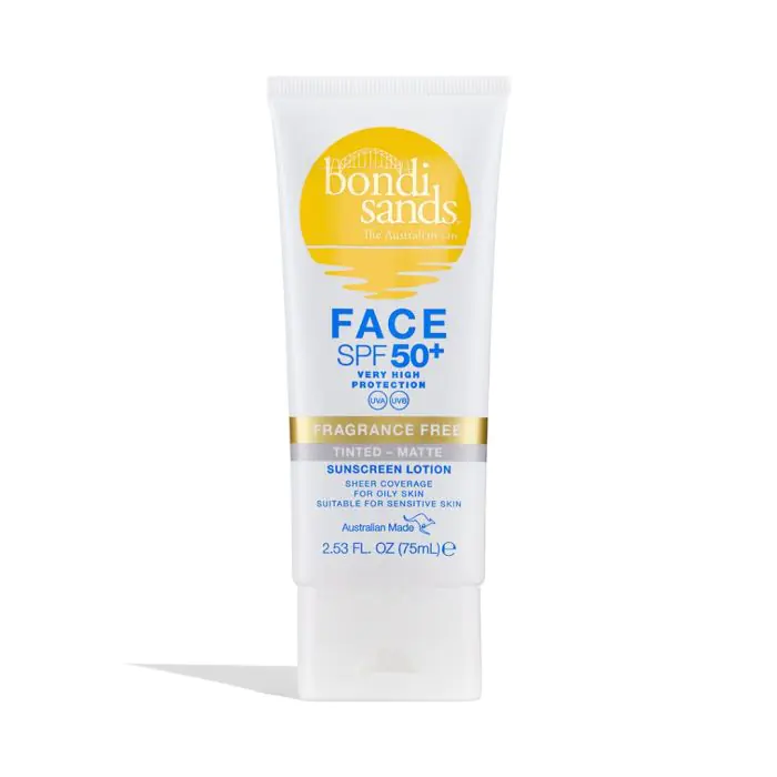 Солнцезащитный крем protector solar facial spf50+ color mate Bondi Sands, объем 75 мл
Солнцезащитный крем protector solar facial spf50+ color mate Bondi Sands, объем 75 мл