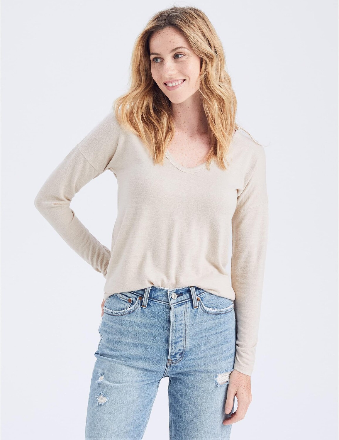 Футболка с длинными рукавами и V-образным вырезом Abercrombie & Fitch, цвет Cream
Футболка с длинными рукавами и V-образным вырезом Abercrombie & Fitch, цвет Cream