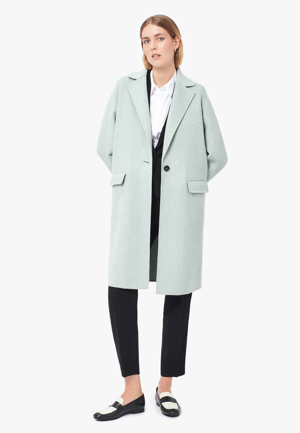 Классическое пальто FRENCH BRAND FASHION ELEGANT MODERN GAENORE Caroll, цвет bleu pastel
Классическое пальто FRENCH BRAND FASHION ELEGANT MODERN GAENORE Caroll, цвет bleu pastel