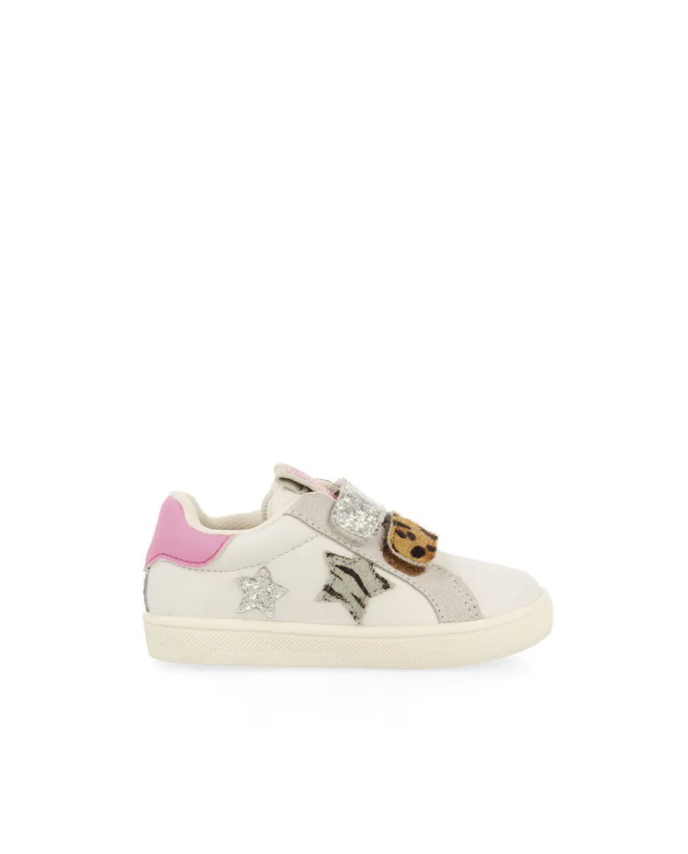 Спортивная обувь для девочек на застежке-липучке Gioseppo, белый
Спортивная обувь для девочек на застежке-липучке Gioseppo, белый