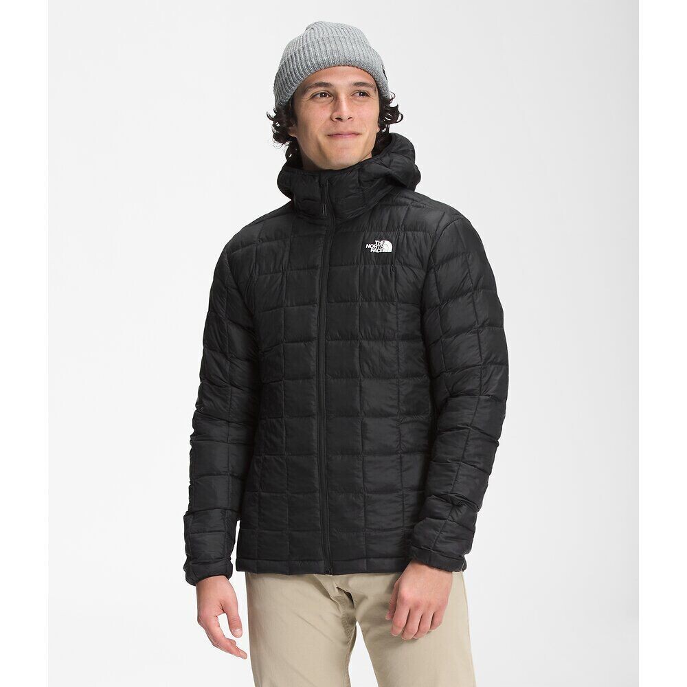 The North Face ThermoBall Eco 2.0 NF0A5GLKJK3 Куртка мужская черная с капюшоном CLO258, черный
The North Face ThermoBall Eco 2.0 NF0A5GLKJK3 Куртка мужская черная с капюшоном CLO258, черный