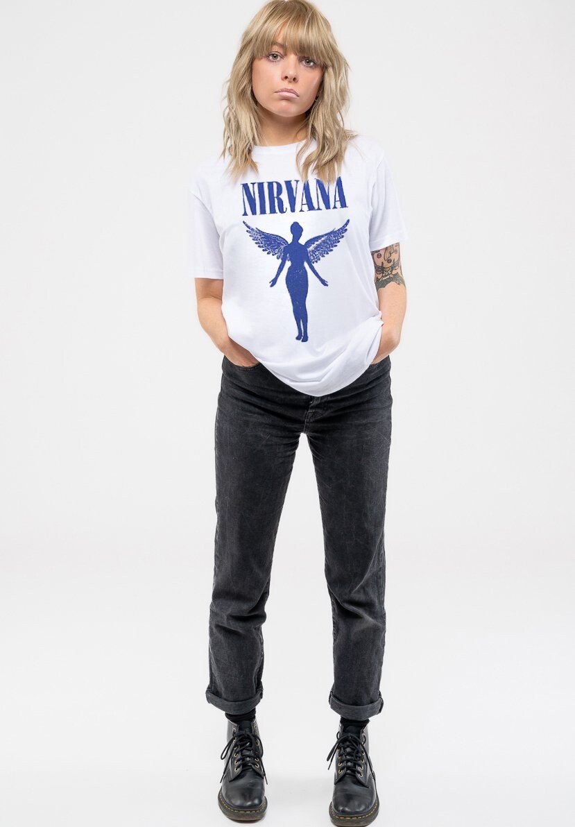 Футболка с принтом NIRVANA ANGELIC BLUE MONO BOYFRIEND FIT Paradiso Clothing, белый
Футболка с принтом NIRVANA ANGELIC BLUE MONO BOYFRIEND FIT Paradiso Clothing, белый