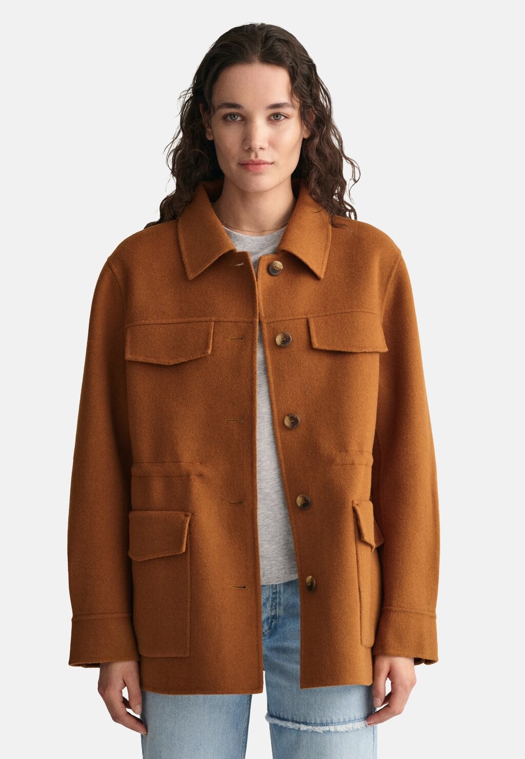 Куртка Entertainment GANT КУРТКА HANDSTITCHED UTILITY JACKET, цвет cinnamon brown
Куртка Entertainment GANT КУРТКА HANDSTITCHED UTILITY JACKET, цвет cinnamon brown