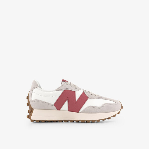 Кроссовки 327 из замши и ткани с вышитым логотипом New Balance, цвет moondbeam astro dust
Кроссовки 327 из замши и ткани с вышитым логотипом New Balance, цвет moondbeam astro dust