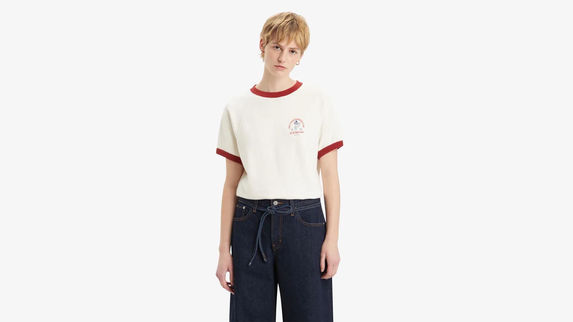 Толстовка с короткими рукавами и круглым вырезом с графическим рисунком Marina Levi's, цвет Mountaineering Cat Egret - White
Толстовка с короткими рукавами и круглым вырезом с графическим рисунком Marina Levi's, цвет Mountaineering Cat Egret - White