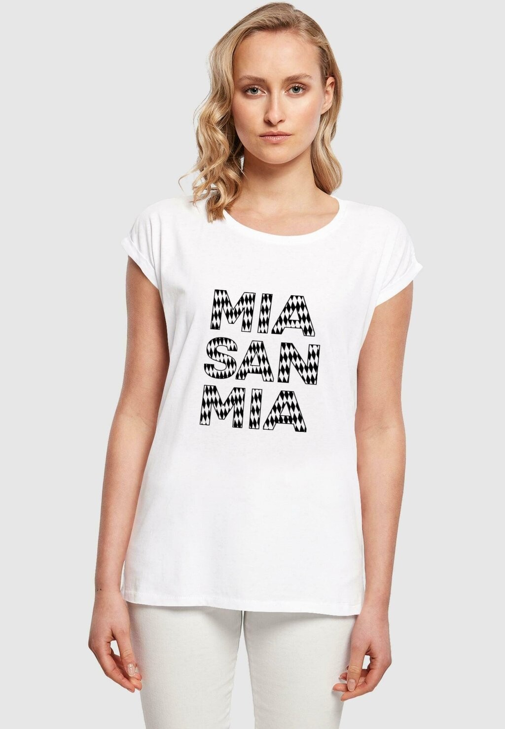 Футболка с принтом MSM OUTLINE EXTENDED SHOULDER TEE FC Bayern München, цвет white
Футболка с принтом MSM OUTLINE EXTENDED SHOULDER TEE FC Bayern München, цвет white