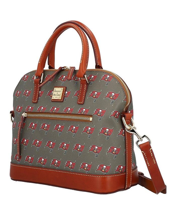 Женская сумка-саквояж Tampa Bay Buccaneers Signature с выпуклой молнией Dooney & Bourke, серый
Женская сумка-саквояж Tampa Bay Buccaneers Signature с выпуклой молнией Dooney & Bourke, серый