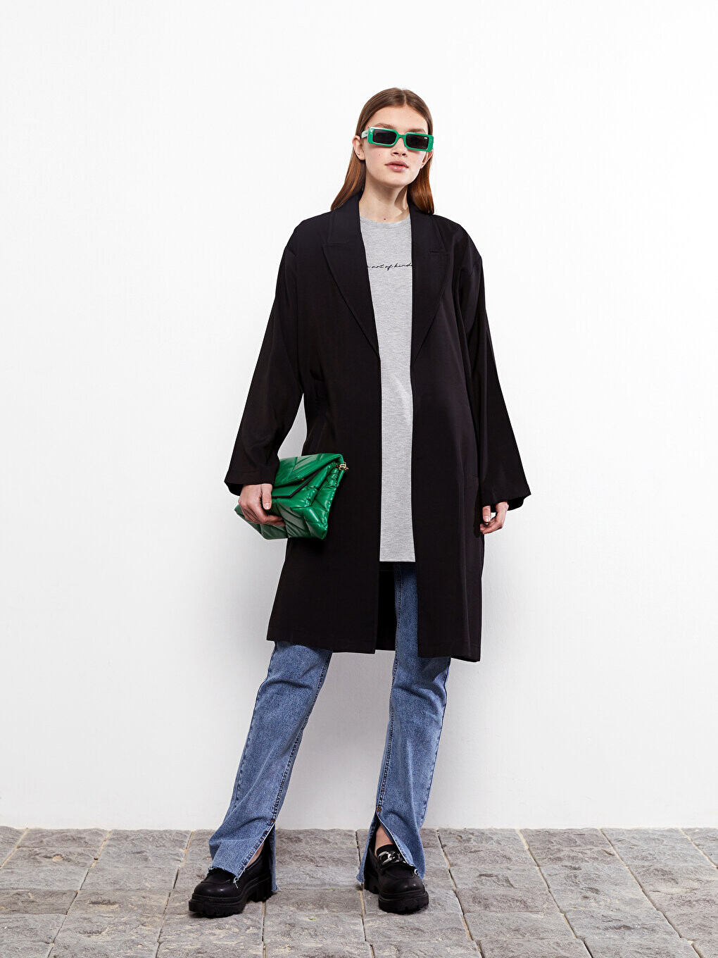 Однотонный женский плащ с длинным рукавом и воротником куртки LCW Modest, новый черный
Однотонный женский плащ с длинным рукавом и воротником куртки LCW Modest, новый черный