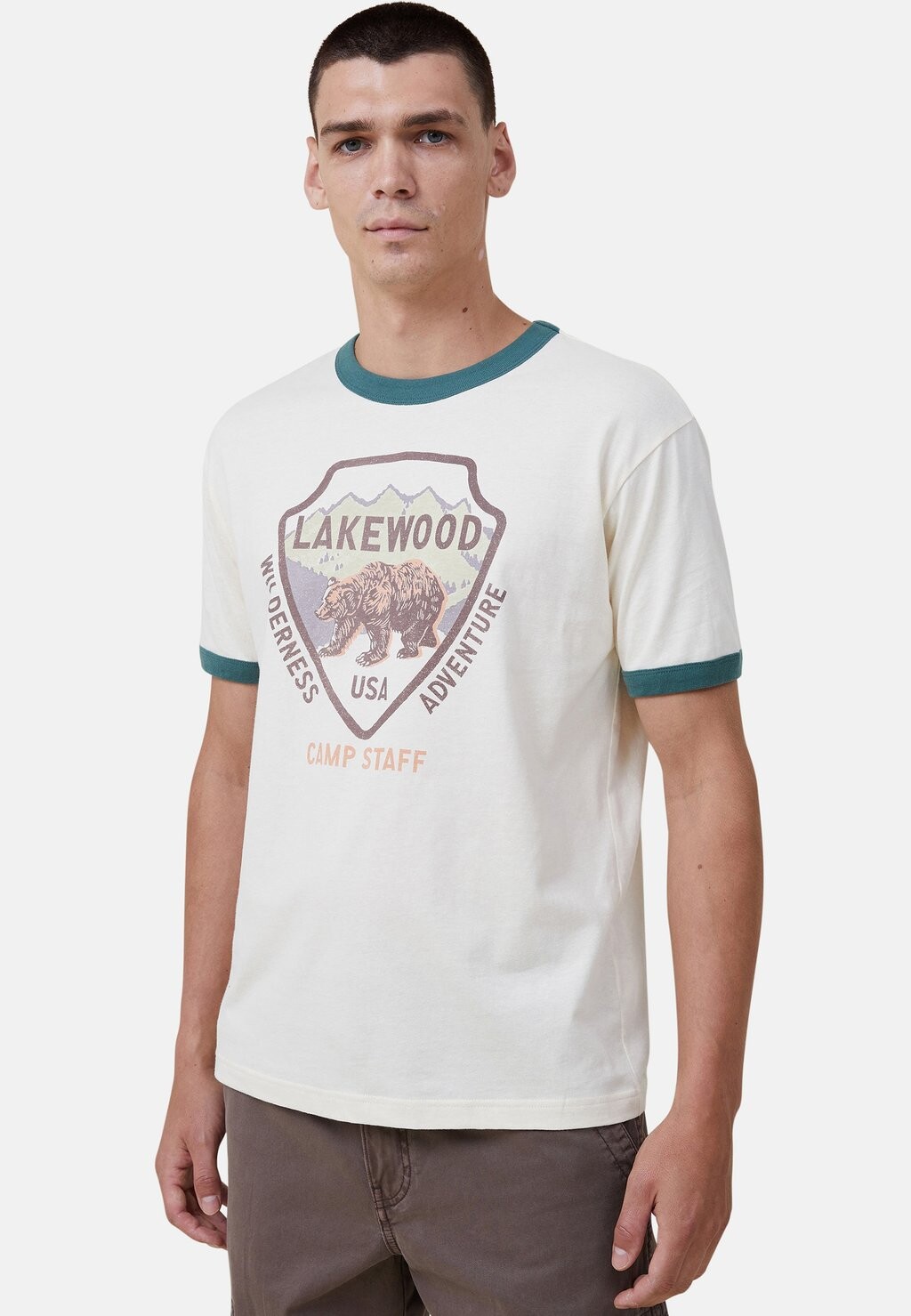 Футболка с принтом ПРЕМИУМ СУВЕНИР Cotton On, кремовый слой-стирка Forest Lakewood Camp, Бежевый
Футболка с принтом ПРЕМИУМ СУВЕНИР Cotton On, кремовый слой-стирка Forest Lakewood Camp, Бежевый