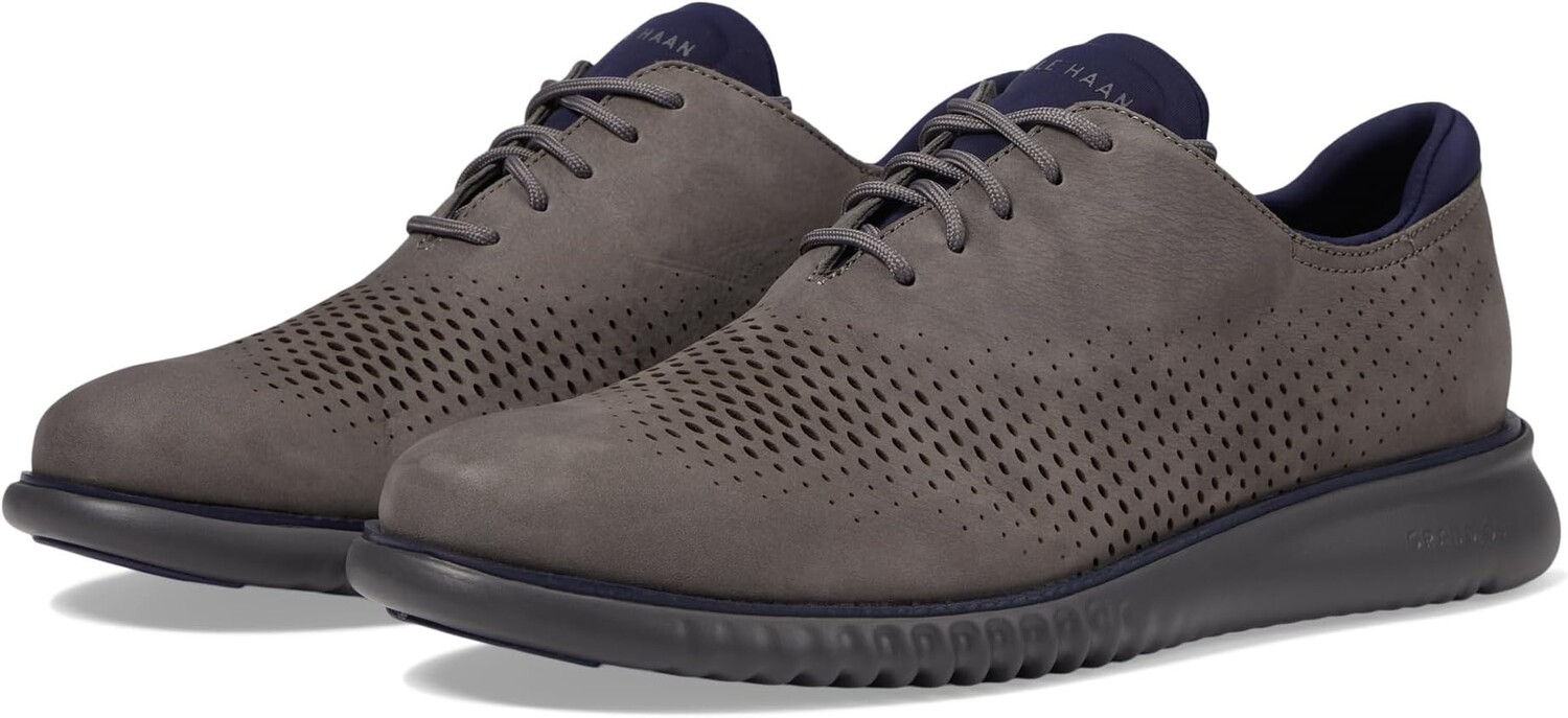 Оксфорды 2.Zerogrand Laser Wing Tip Oxford Lined Cole Haan, цвет Tornado Nubuck/Pavement
Оксфорды 2.Zerogrand Laser Wing Tip Oxford Lined Cole Haan, цвет Tornado Nubuck/Pavement