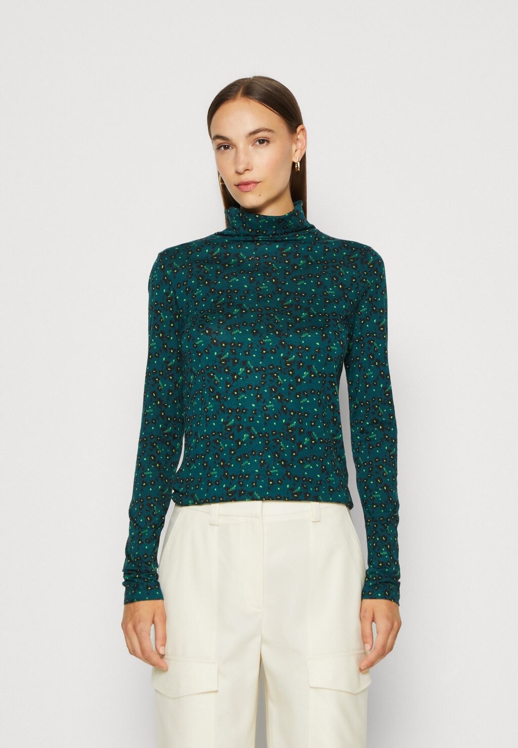 Футболка с длинными рукавами Longsleeve Turtleneck Marc O'Polo DENIM, цвет multi/twilight teal
Футболка с длинными рукавами Longsleeve Turtleneck Marc O'Polo DENIM, цвет multi/twilight teal