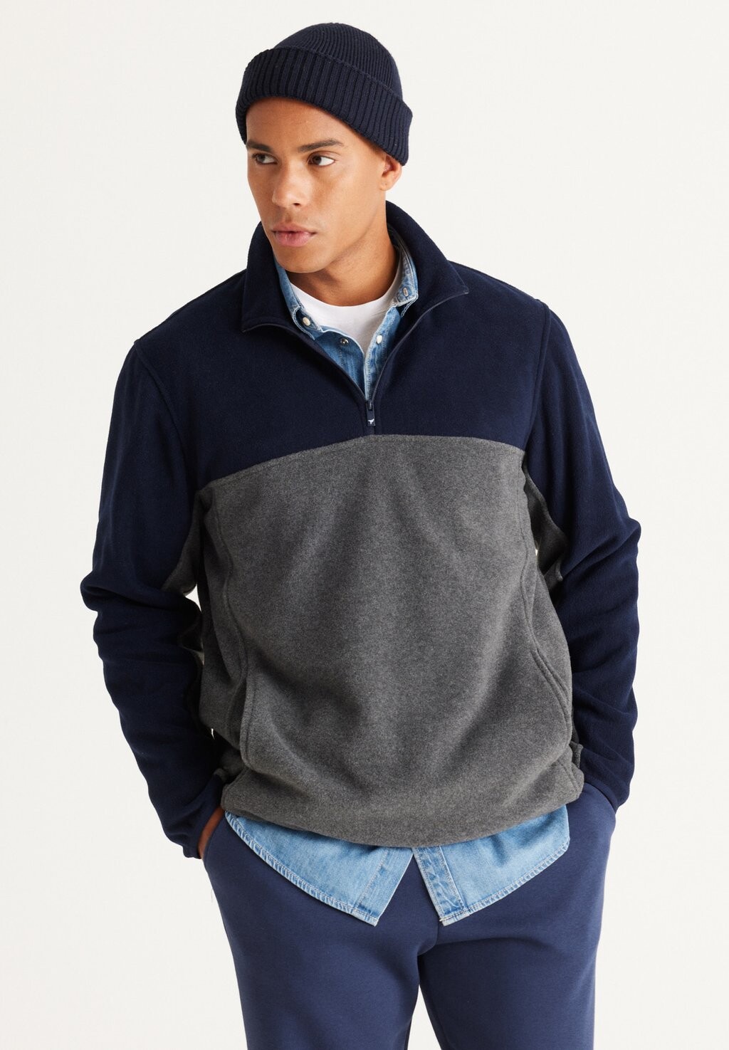 Толстовка STANDARD FIT AC&CO / ALTINYILDIZ CLASSICS, цвет Standard Fit Fleece Sweatshirt
Толстовка STANDARD FIT AC&CO / ALTINYILDIZ CLASSICS, цвет Standard Fit Fleece Sweatshirt
