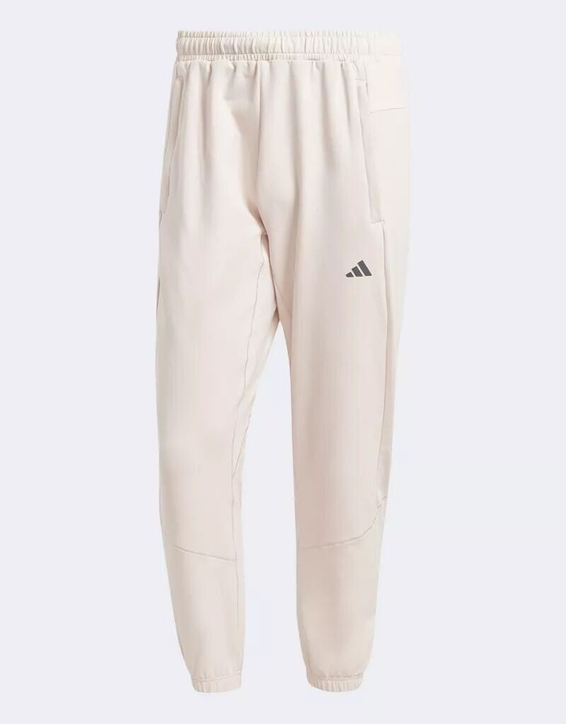 Розовые спортивные брюки для йоги adidas Designed for Training 7/8 adidas performance
Розовые спортивные брюки для йоги adidas Designed for Training 7/8 adidas performance