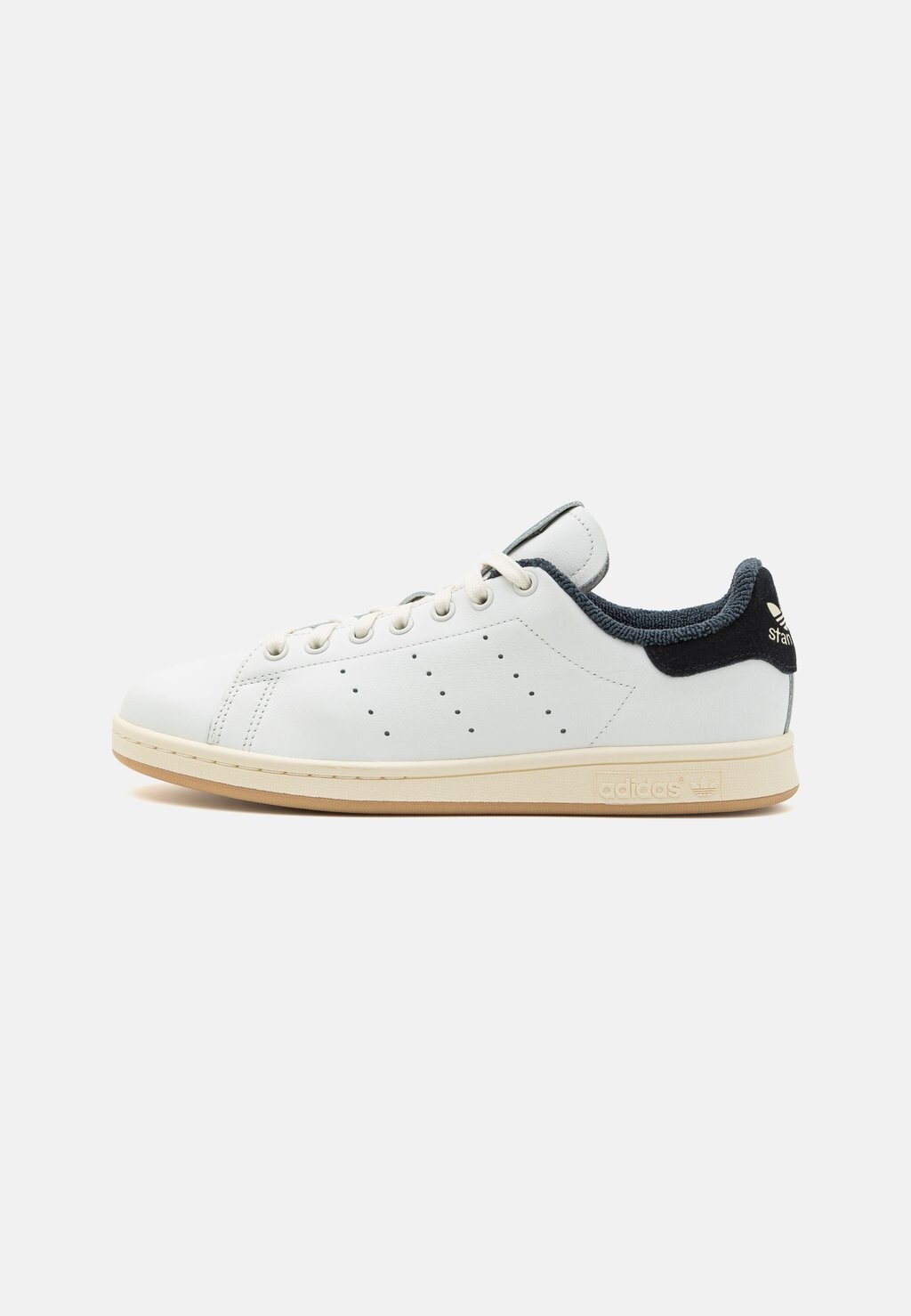 Низкие кроссовки STAN SMITH UNISEX adidas Originals, основной белый/основной черный/кремово-белый
Низкие кроссовки STAN SMITH UNISEX adidas Originals, основной белый/основной черный/кремово-белый