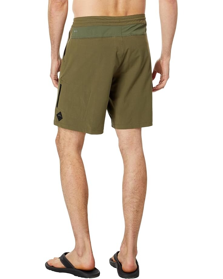 Шорты Hurley H2O-Dri Nomad Global Entry 19" Cargo Shorts, оливковый 
Шорты Hurley H2O-Dri Nomad Global Entry 19" Cargo Shorts, оливковый
