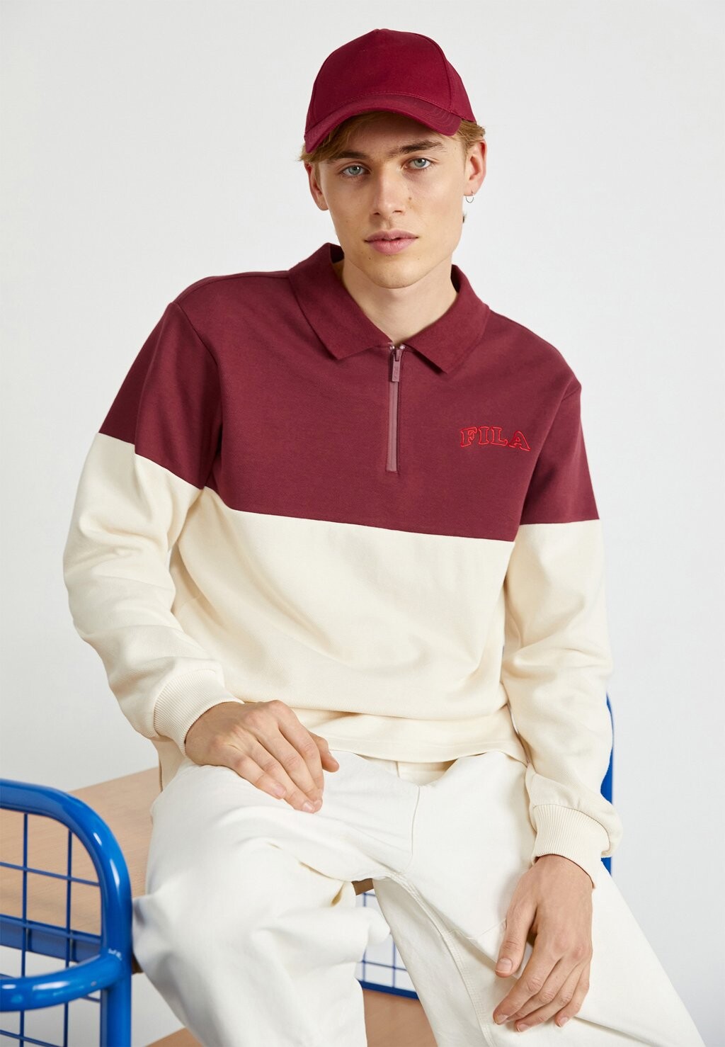 Футболка с длинным рукавом TOYOHASHI LONG SLEEVE Fila, белая кепка серо-коричнево-портвейна
Футболка с длинным рукавом TOYOHASHI LONG SLEEVE Fila, белая кепка серо-коричнево-портвейна