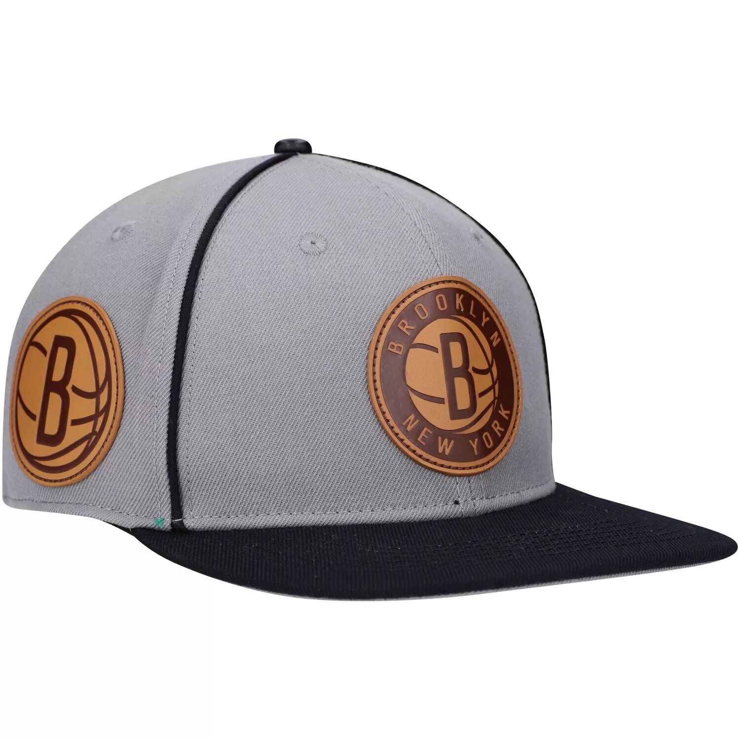 Мужская кепка Snapback с кожаной нашивкой Pro Standard серого/черного цвета Brooklyn Nets Heritage
Мужская кепка Snapback с кожаной нашивкой Pro Standard серого/черного цвета Brooklyn Nets Heritage