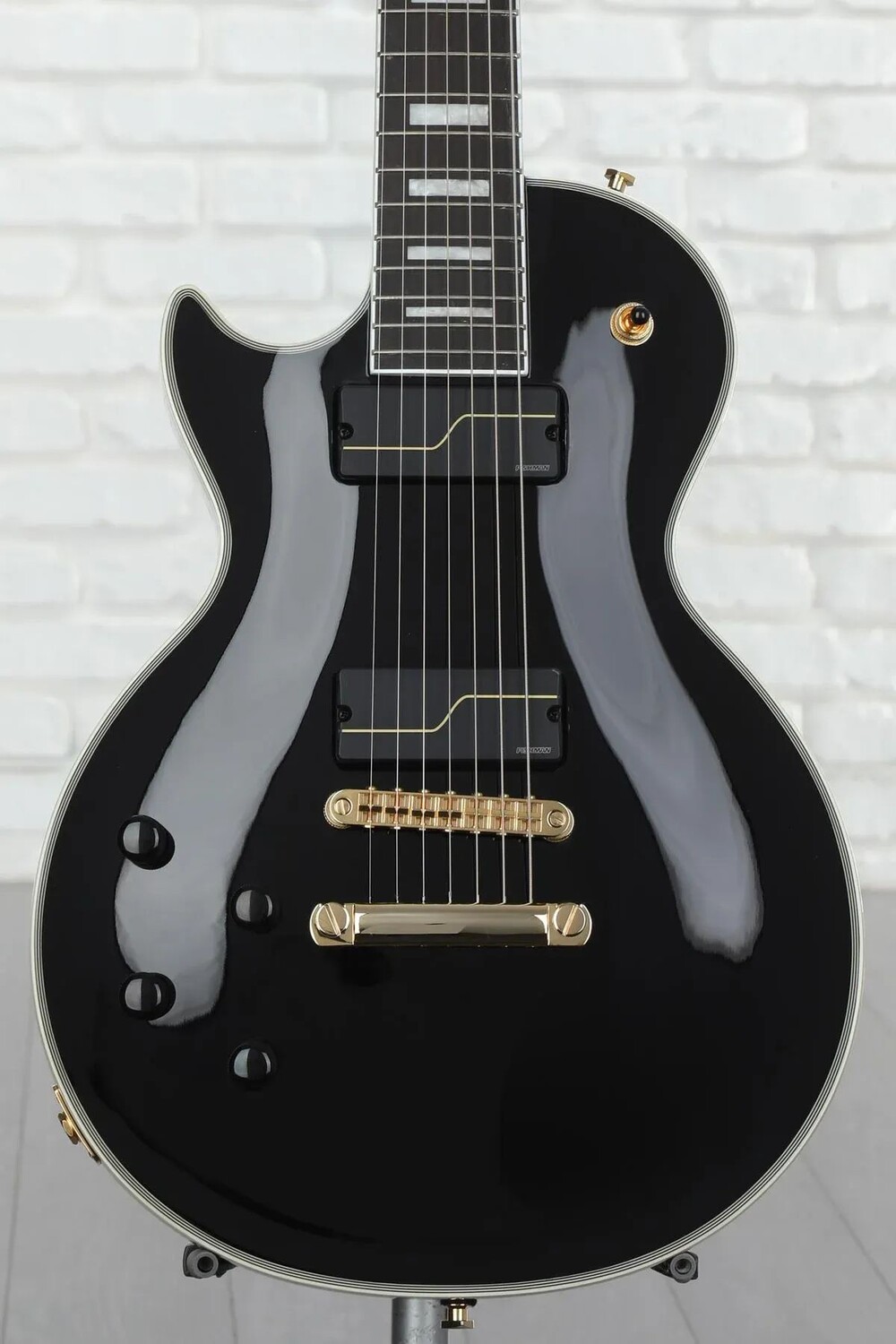 Epiphone 7-струнная электрогитара Matt Heafy Les Paul Custom Origins для левой руки - черное дерево
Epiphone 7-струнная электрогитара Matt Heafy Les Paul Custom Origins для левой руки - черное дерево