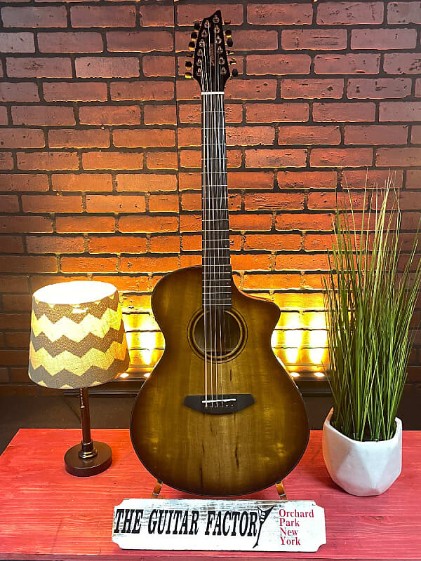 Акустическая гитара Breedlove Pursuit Exotic S Concert Amber 12-String CE Acoustic Electric Guitar Myrtlewood-Myrtlewood
Акустическая гитара Breedlove Pursuit Exotic S Concert Amber 12-String CE Acoustic Electric Guitar Myrtlewood-Myrtlewood
