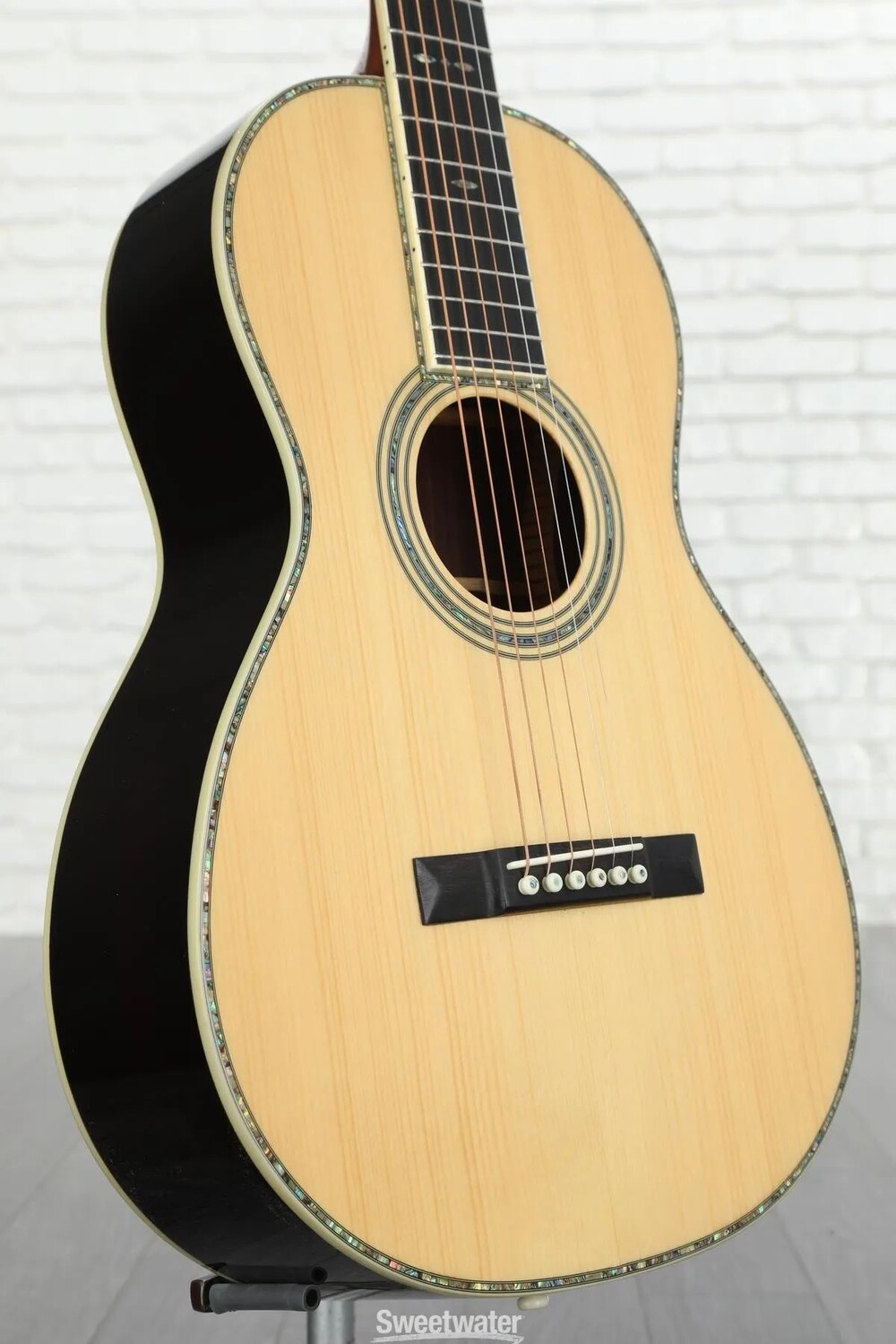 Акустическая гитара Recording King Tonewood Reserve Elite Single 0 — натуральный глянец
Акустическая гитара Recording King Tonewood Reserve Elite Single 0 — натуральный глянец
