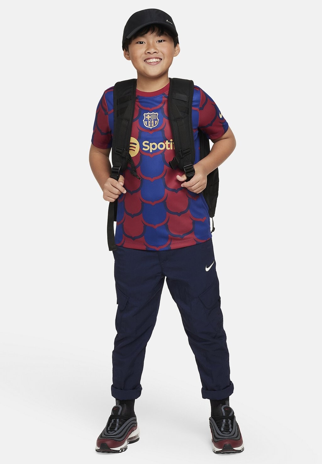 Футбольная майка FC BARCELONA ACADEMY PREMATCH Nike, цвет deep royal blue/club gold
Футбольная майка FC BARCELONA ACADEMY PREMATCH Nike, цвет deep royal blue/club gold